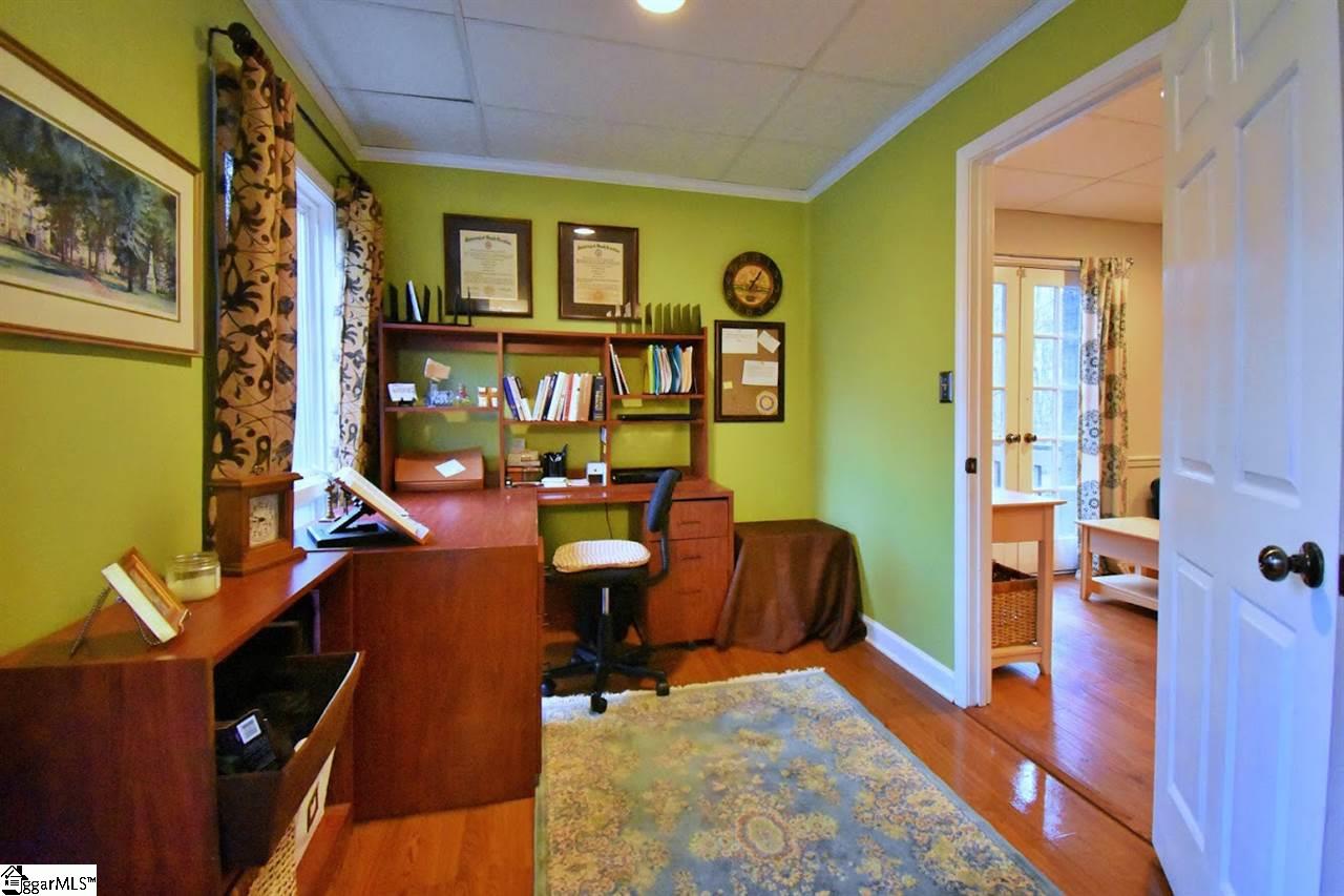 30 Craigwood Road Greenville, SC 29607 - Photo 24 of 34