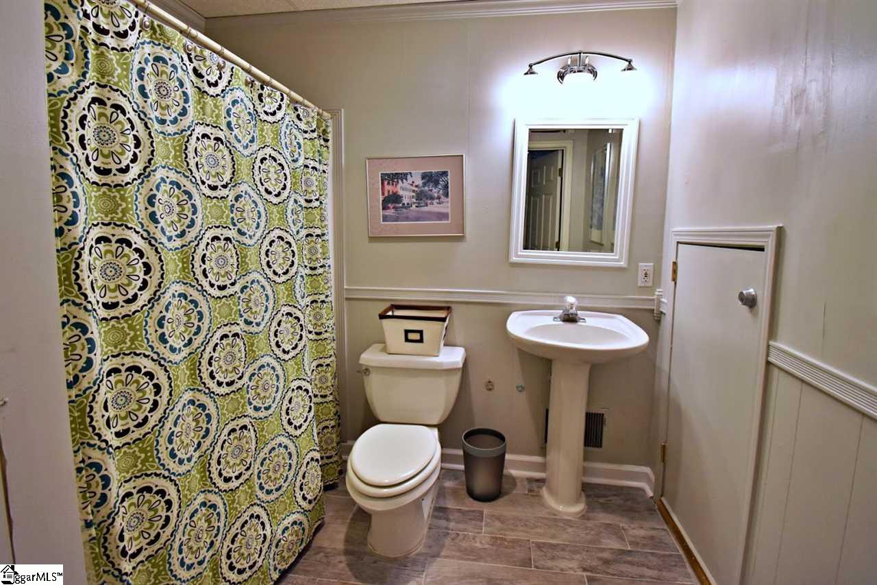 30 Craigwood Road Greenville, SC 29607 - Photo 25 of 34