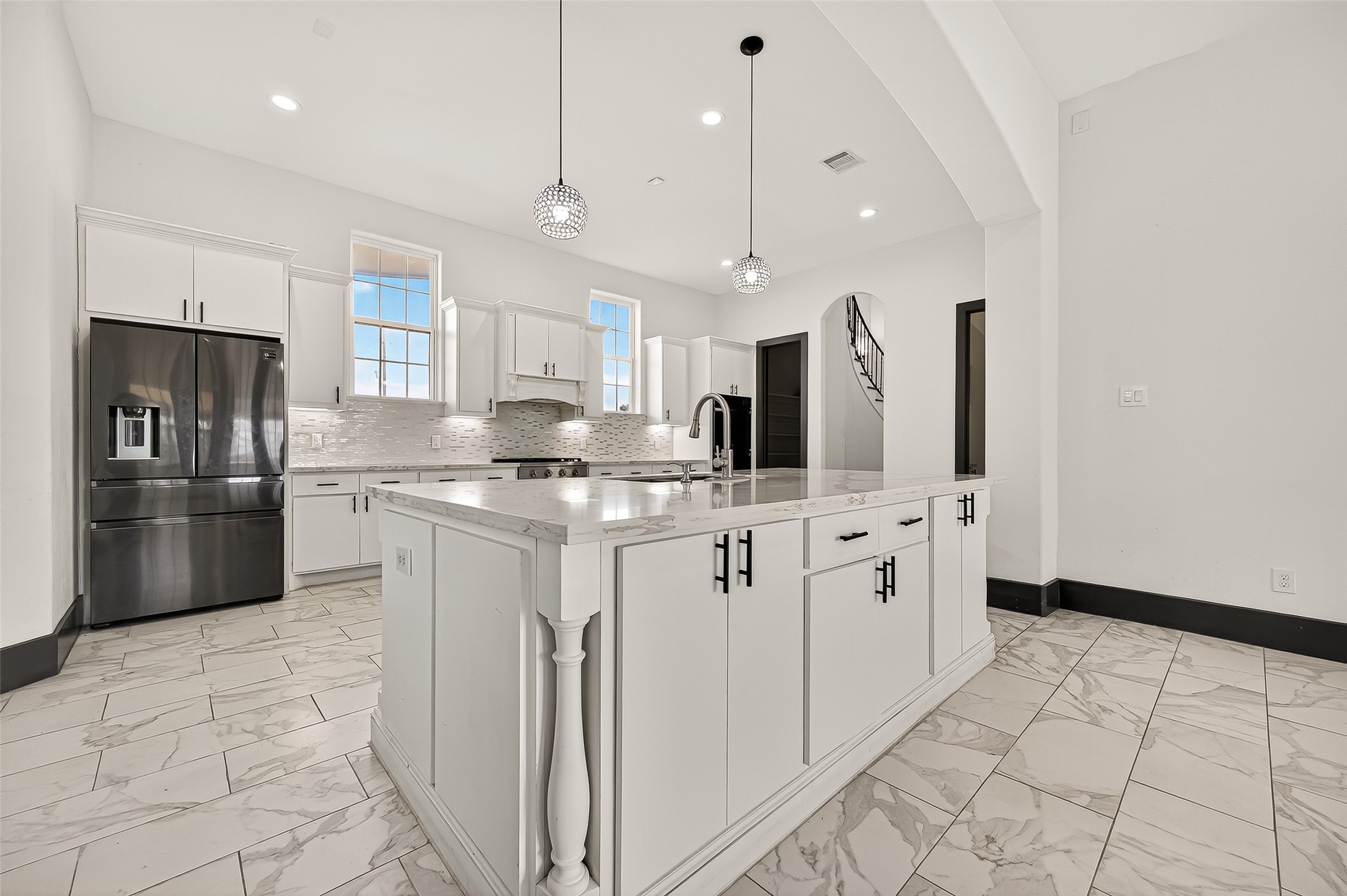 7915 Kirk Road Rosenberg, TX 77471 - Photo 15 of 46 a kitchen with stainless steel appliances a refrigerator sink and microwave