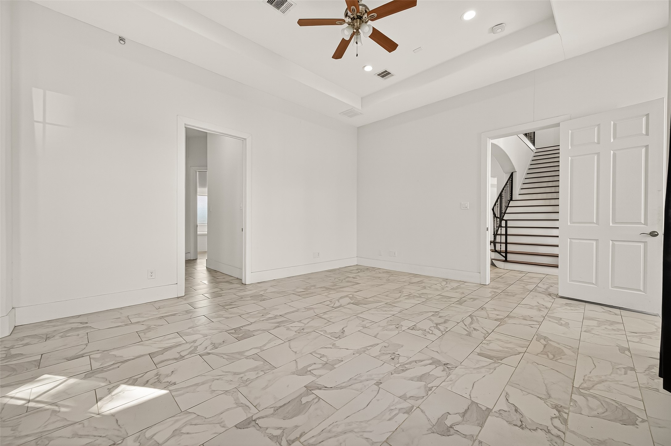 7915 Kirk Road Rosenberg, TX 77471 - Photo 26 of 46 a view of an empty room with a window