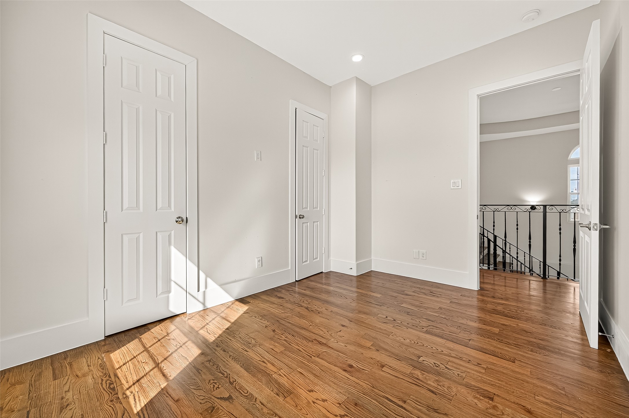 7915 Kirk Road Rosenberg, TX 77471 - Photo 30 of 46 a view of hallway with wooden floor