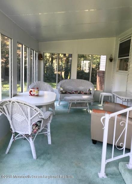 140 A Sunset Road Whiting, NJ 08759 - Photo 15 of 18 140A Sunset 014 Florida Room