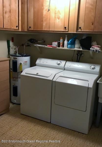 140 A Sunset Road Whiting, NJ 08759 - Photo 6 of 18 140A Sunset 005 Laundry Rm