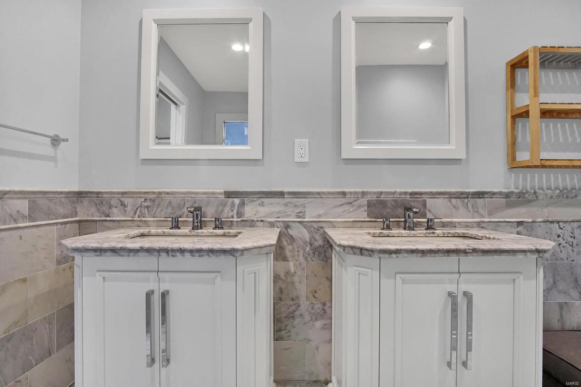 2 Forcee Lane St. Louis, MO 63124 - Photo 14 of 31 Gallery Image 14