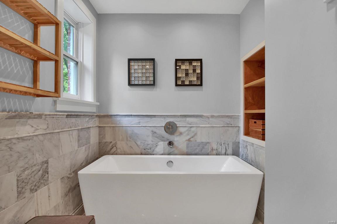 2 Forcee Lane St. Louis, MO 63124 - Photo 15 of 31 Gallery Image 15