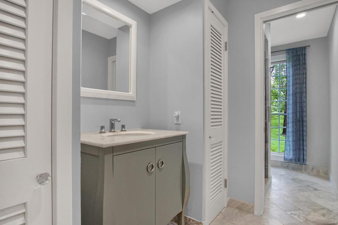 2 Forcee Lane St. Louis, MO 63124 - Photo 19 of 31 Gallery Image 19