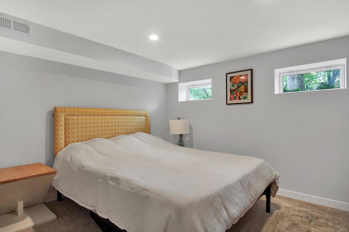 2 Forcee Lane St. Louis, MO 63124 - Photo 25 of 31 Gallery Image 25