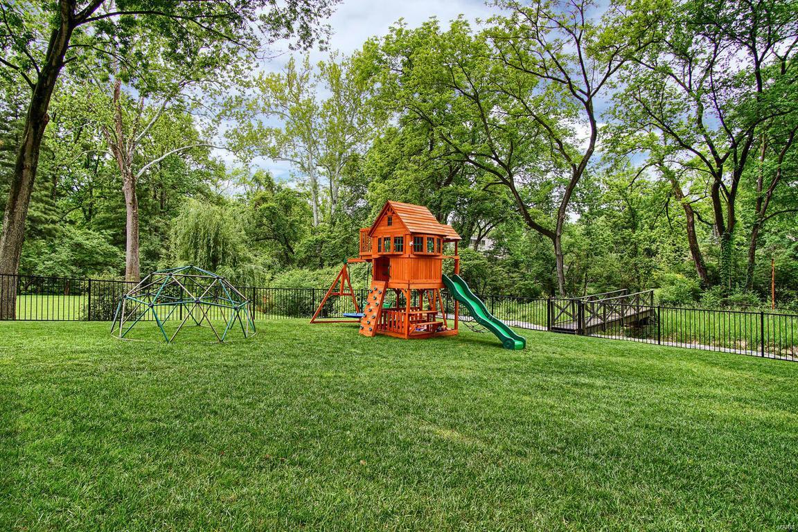 2 Forcee Lane St. Louis, MO 63124 - Photo 30 of 31 Gallery Image 30