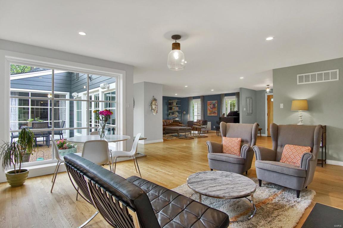 2 Forcee Lane St. Louis, MO 63124 - Photo 7 of 31 Gallery Image 7