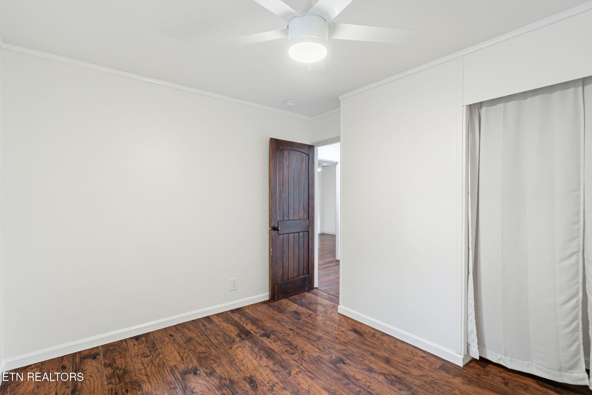 1324 Huntington Road Southwest Knoxville, TN 37919 - Photo 15 of 43 20-web-or-mls-1324 Huntington Road-21