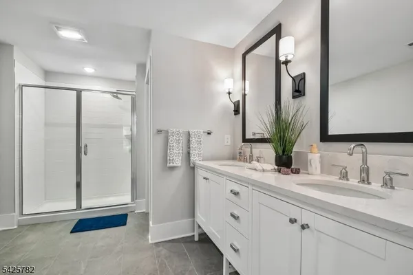 $660,000 | 723 Station Road, Dunellen, NJ 08812