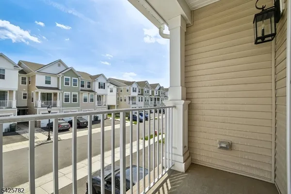 $660,000 | 723 Station Road, Dunellen, NJ 08812