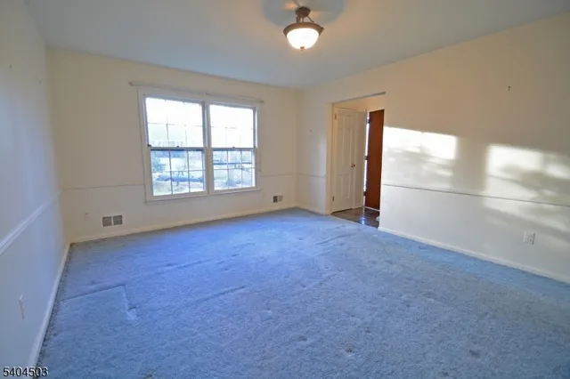 $849,000 | 4 Tip Top Way, Berkeley Heights, NJ 07922