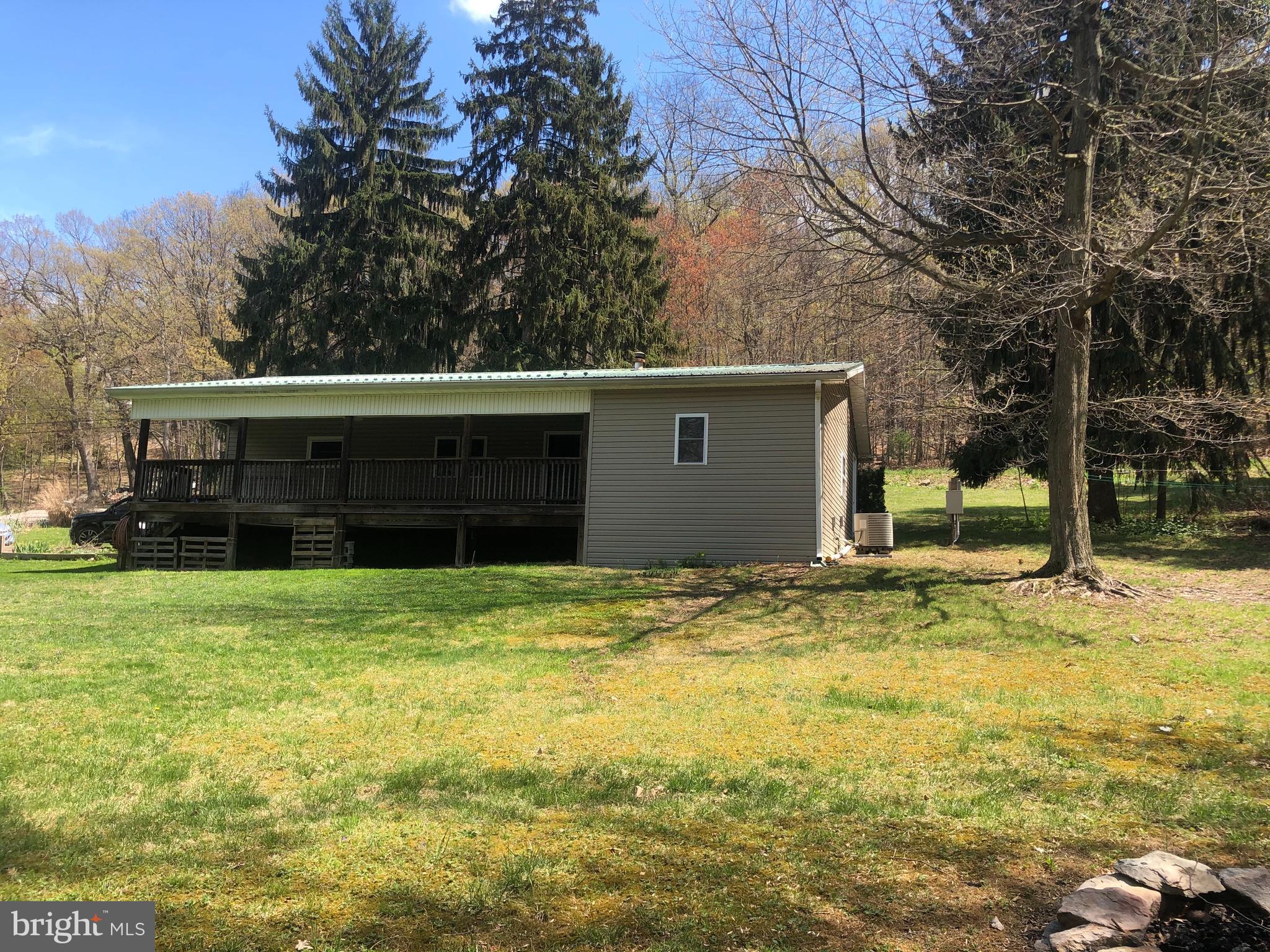 13916 Edgemont Road Smithsburg, MD 21783 - Photo 22 of 29 Gallery Image 22