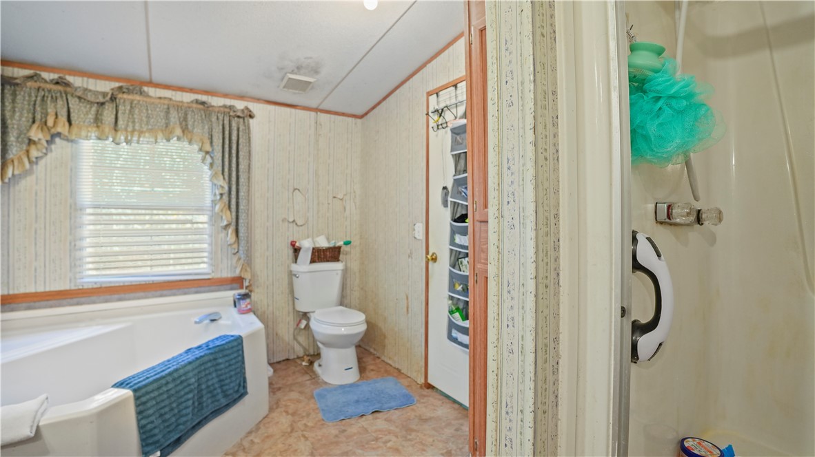 105 Stardust Loop Jesup, GA 31545 - Photo 13 of 19