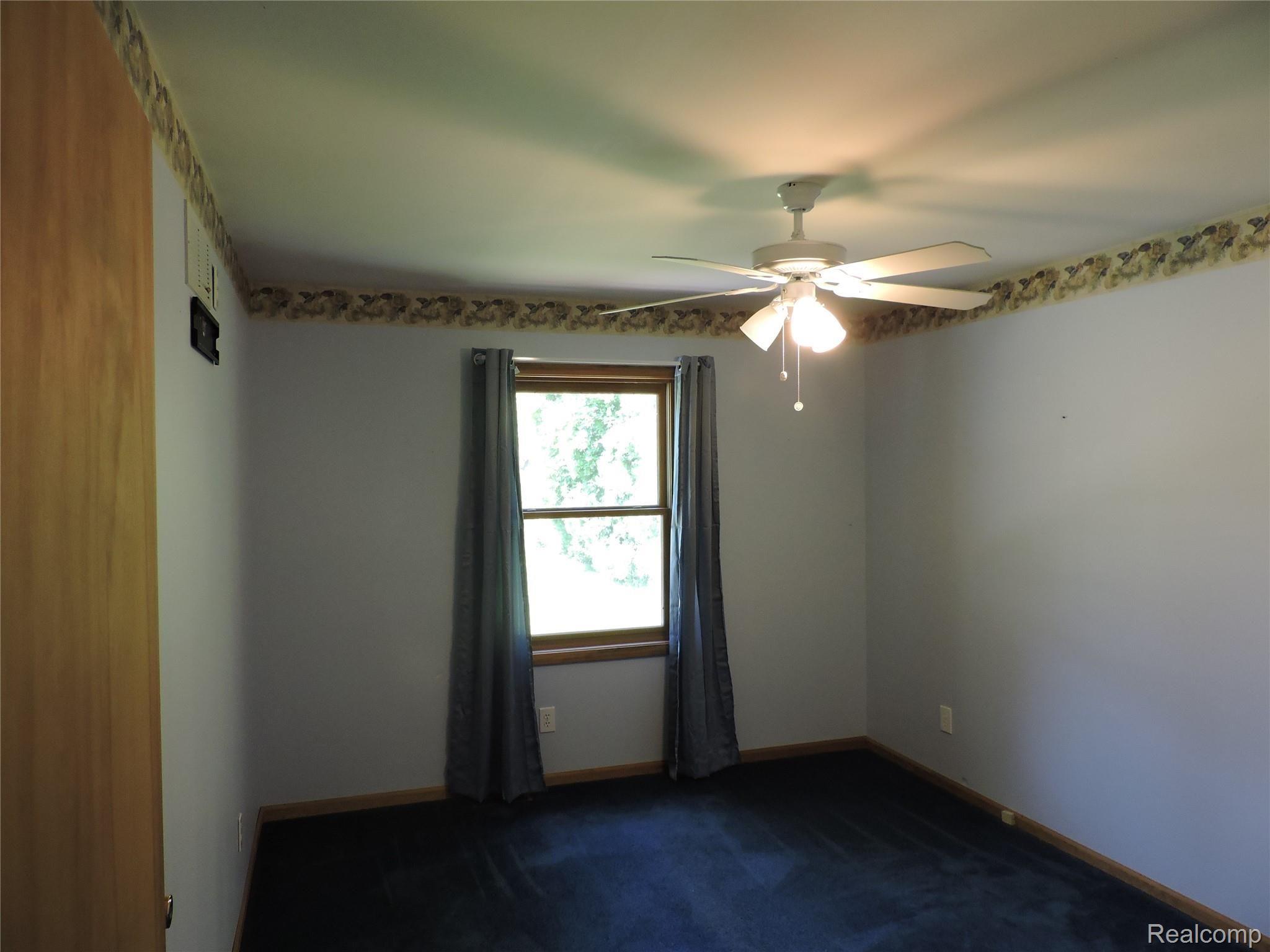 28906 King Road Romulus, MI 48174 - Photo 13 of 17 t 027.JPG