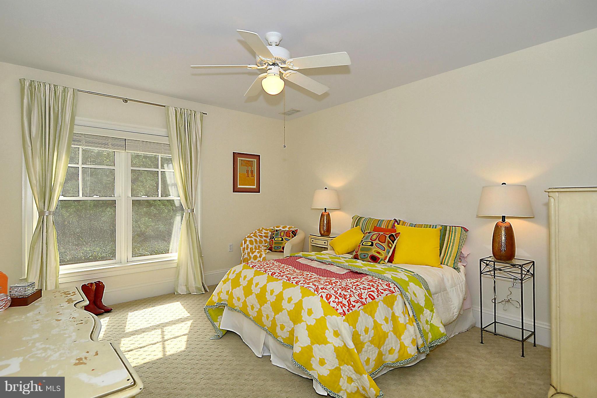 6210 Winnebago Road Bethesda, MD 20816 - Photo 19 of 30 Fourth Bedroom (Private Bath)