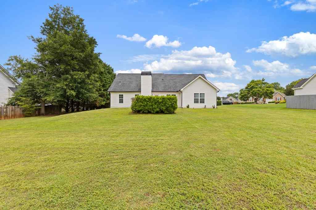 360 Finch Way Jefferson, GA 30549 - Photo 41 of 58