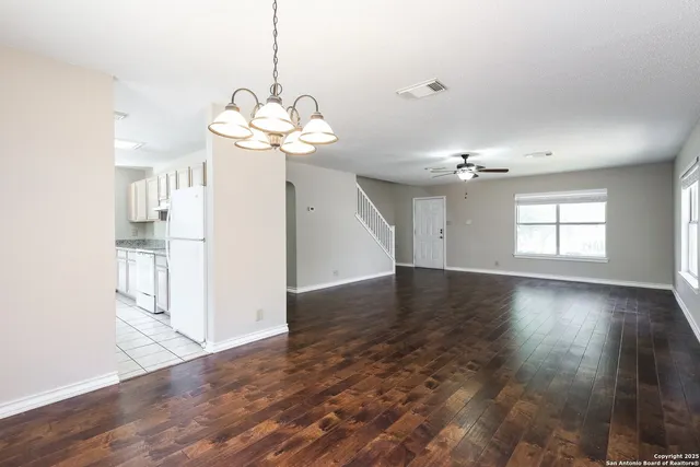 $2,295 | 2138 Border Mill, San Antonio, TX 78230