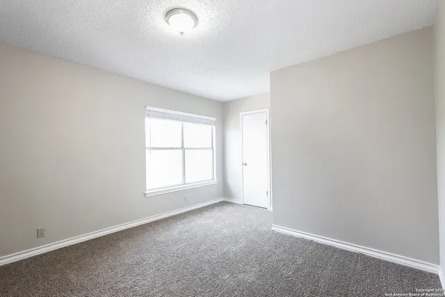 $2,295 | 2138 Border Mill, San Antonio, TX 78230