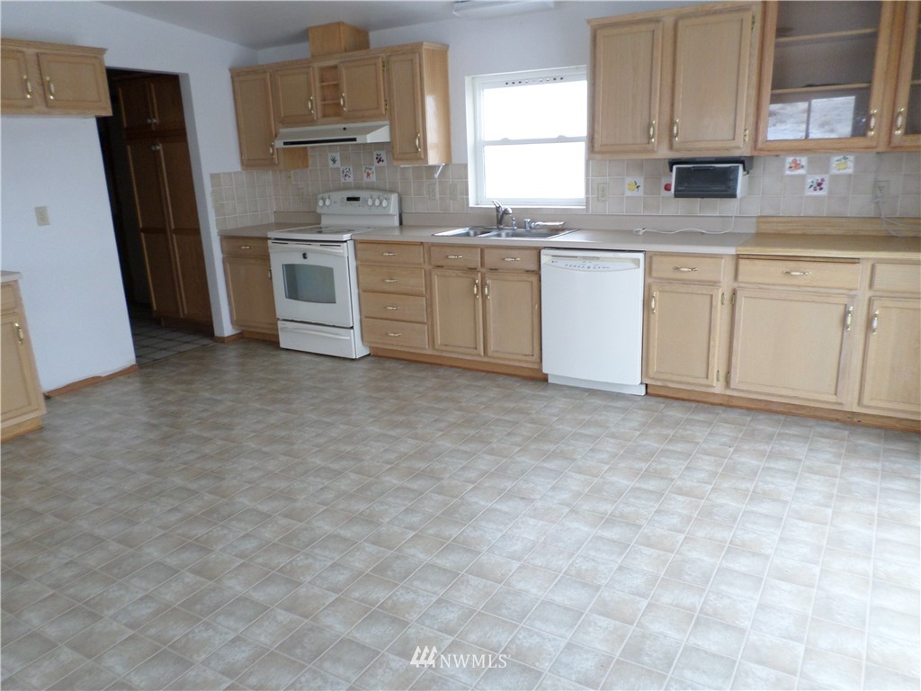 11879 Dodson Road Northwest Ephrata, WA 98823 - Photo 9 of 15 Gallery Image 9