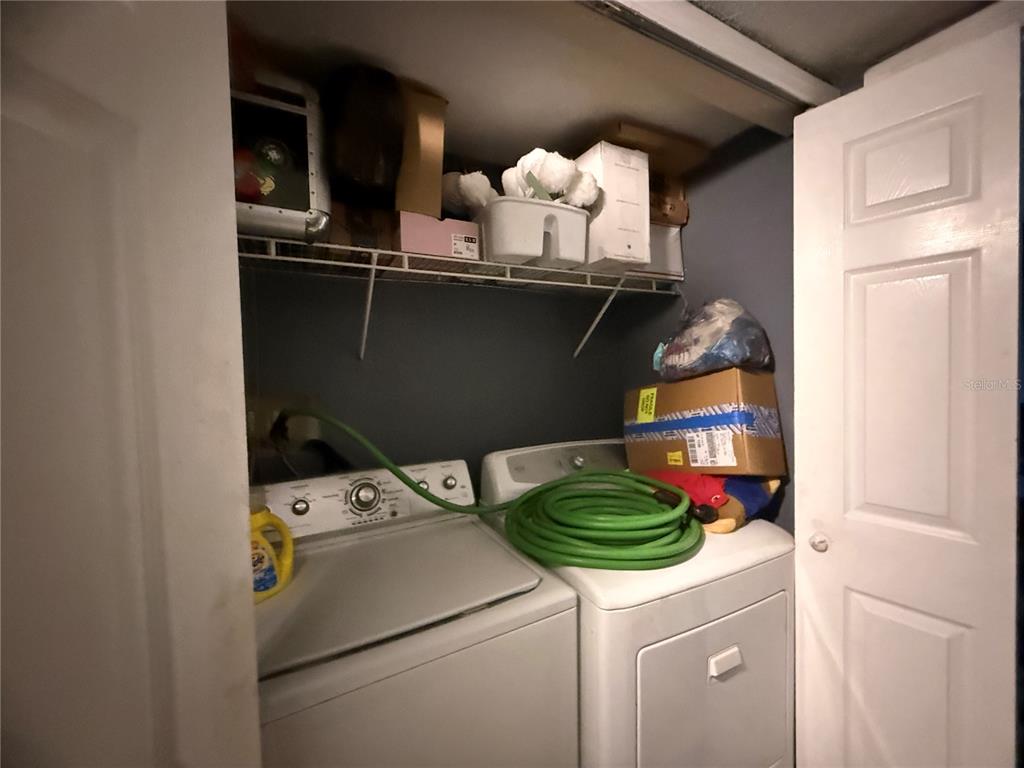 1944 South Conway Road, Unit 3 Orlando, FL 32812 - Photo 11 of 20 a close view of washer and dryer