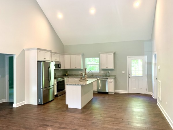 3673 Bowker Road Charlotte, TN 37036 - Photo 7 of 8 Gallery Image 7