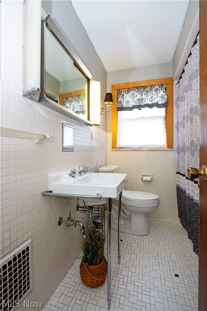 2022 Cleveland Road Wooster, OH 44691 - Photo 29 of 38