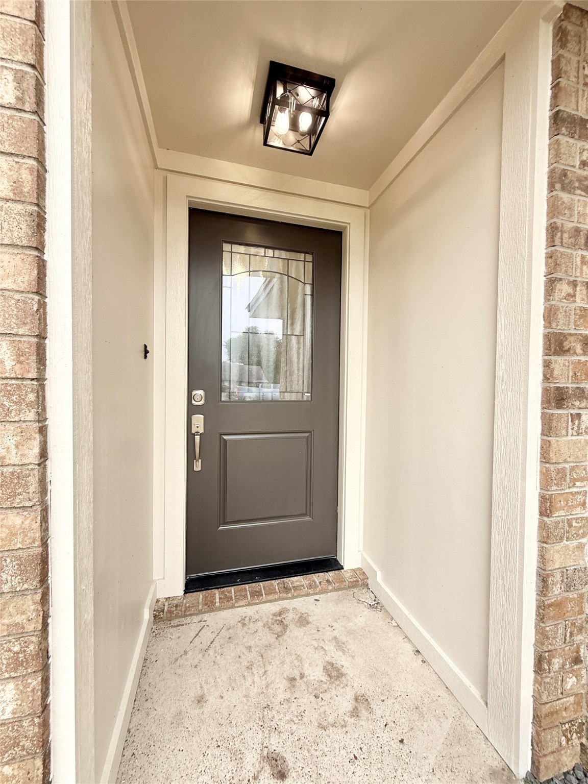 477 Oyster Creek Court Richwood, TX 77531 - Photo 2 of 33 a view of an entryway door