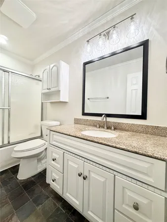 $2,065 | 477 Oyster Creek Court, Richwood, TX 77531