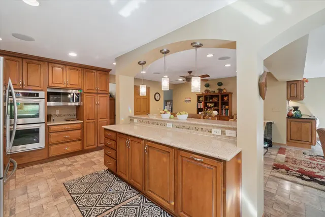 $799,900 | W343S9780 Red Brae Drive, Mukwonago, WI 53149