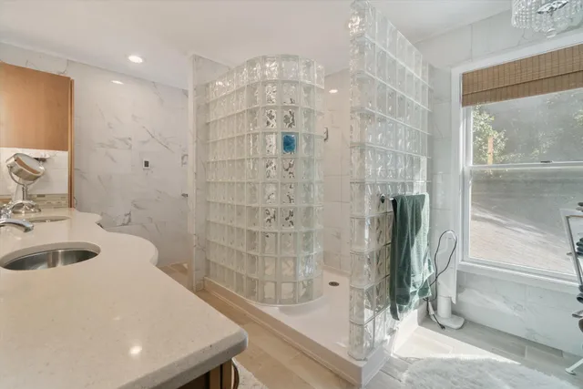 $799,900 | W343S9780 Red Brae Drive, Mukwonago, WI 53149