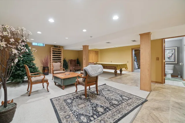 $799,900 | W343S9780 Red Brae Drive, Mukwonago, WI 53149