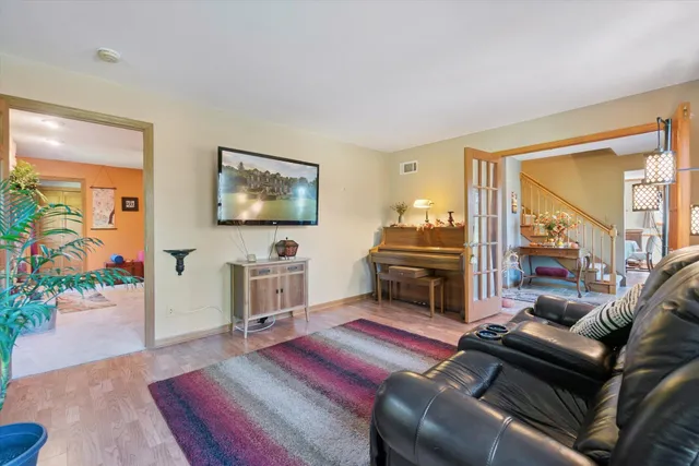 $799,900 | W343S9780 Red Brae Drive, Mukwonago, WI 53149