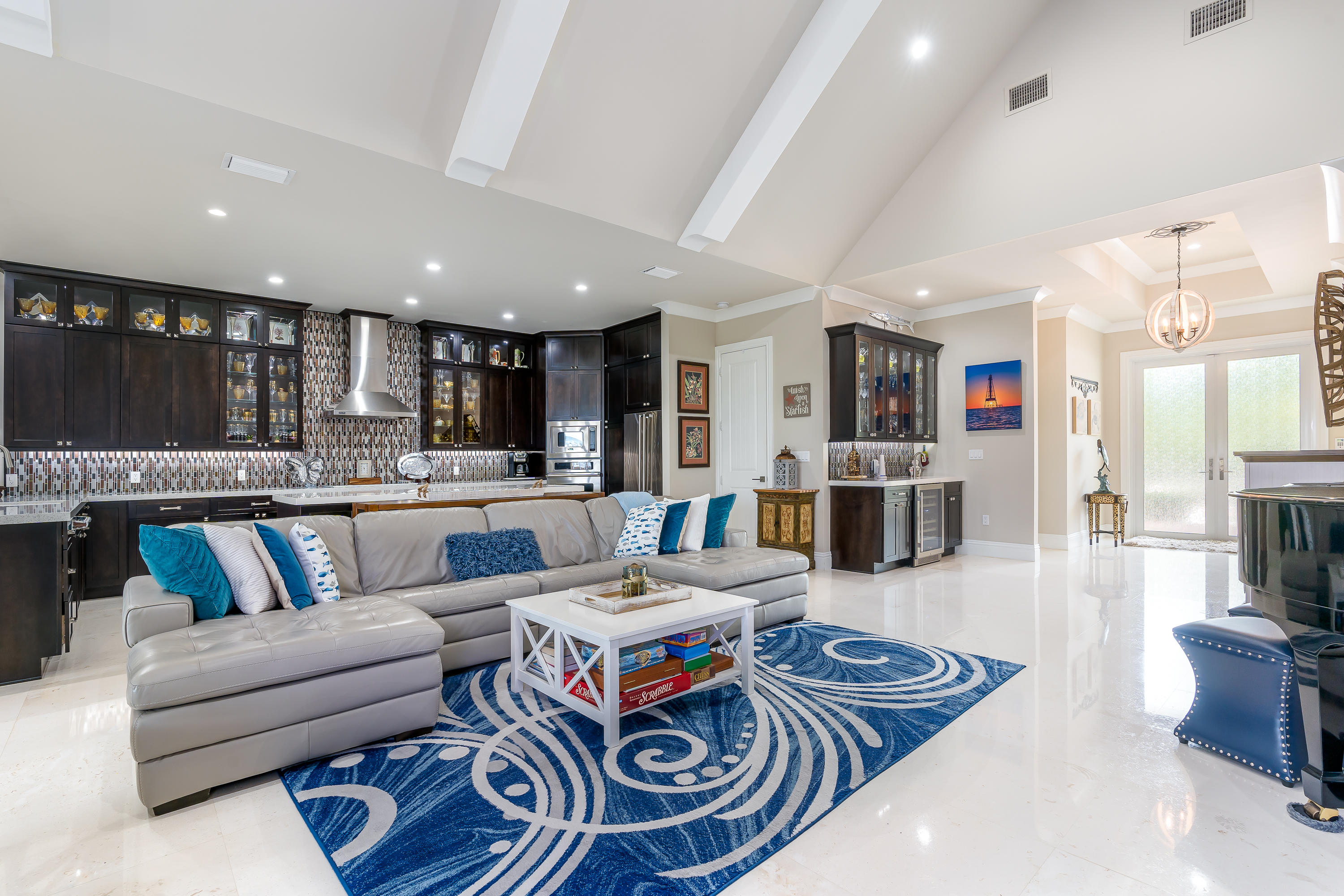 122 Mockingbird Lane Marathon, FL 33050 - Photo 6 of 37 IMG_0579