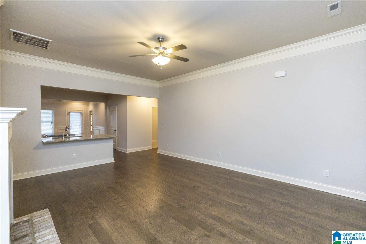5527 Coach Lane Bessemer, AL 35022 - Photo 5 of 32
