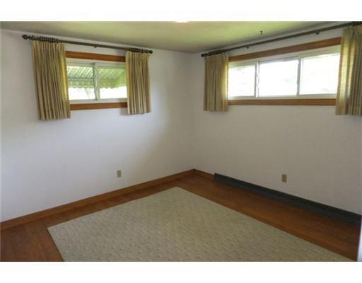 1041 Sundown Road Springfield, OH 45503 - Photo 6 of 18