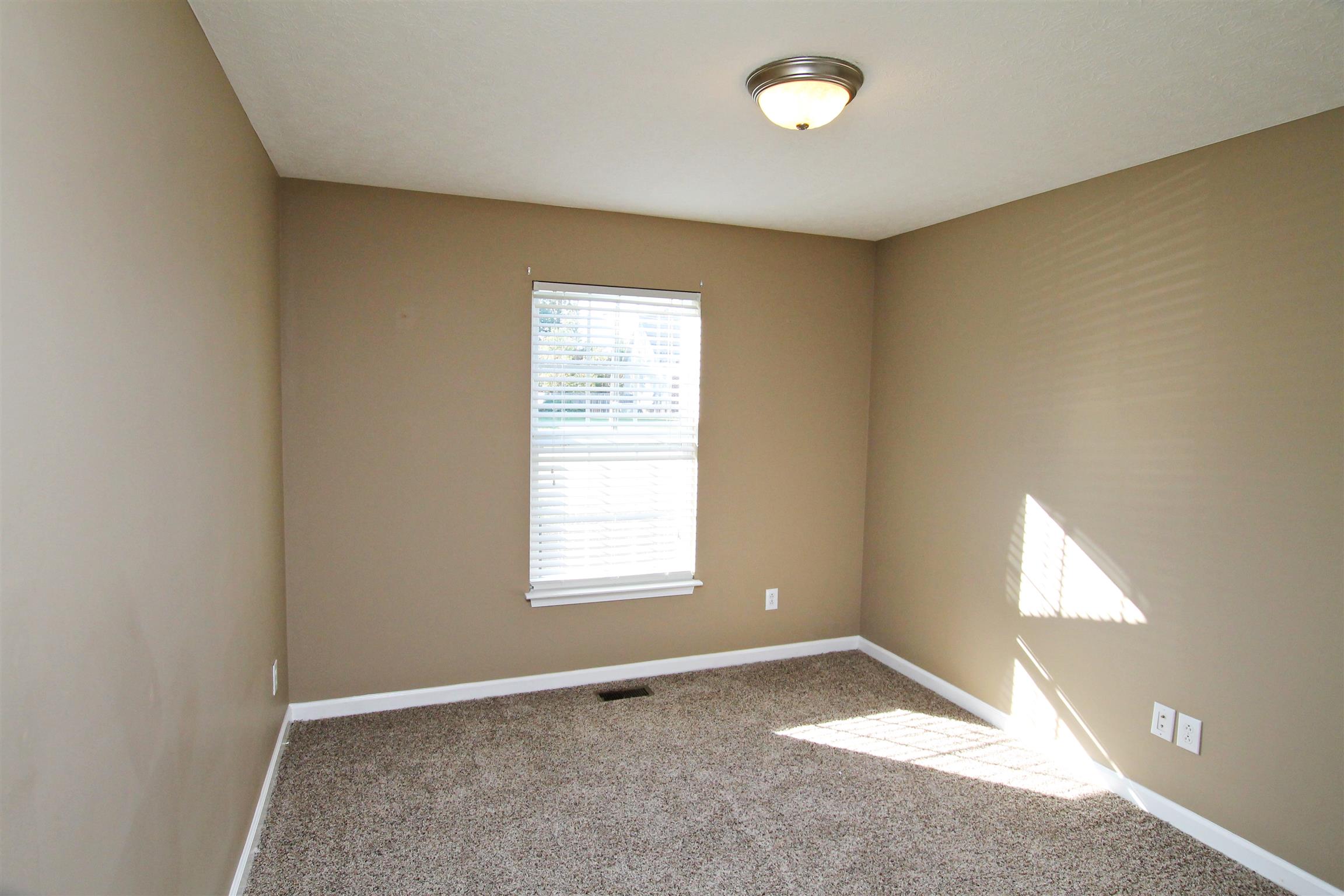 135 Filly Lane Springfield, TN 37172 - Photo 12 of 15 an empty room with a window