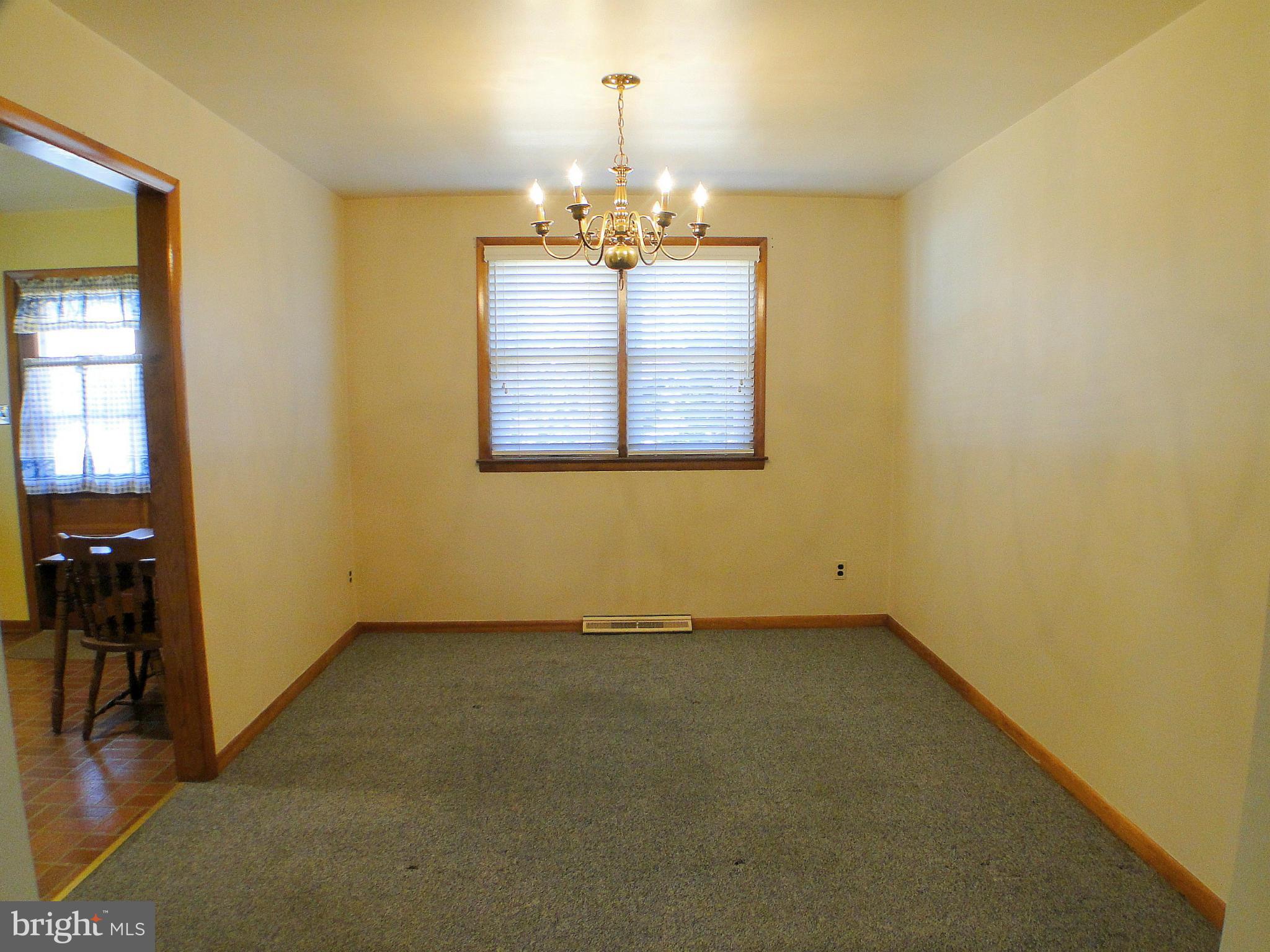 1511 Brian Road Baltimore, MD 21237 - Photo 15 of 30 Separate Dining Area