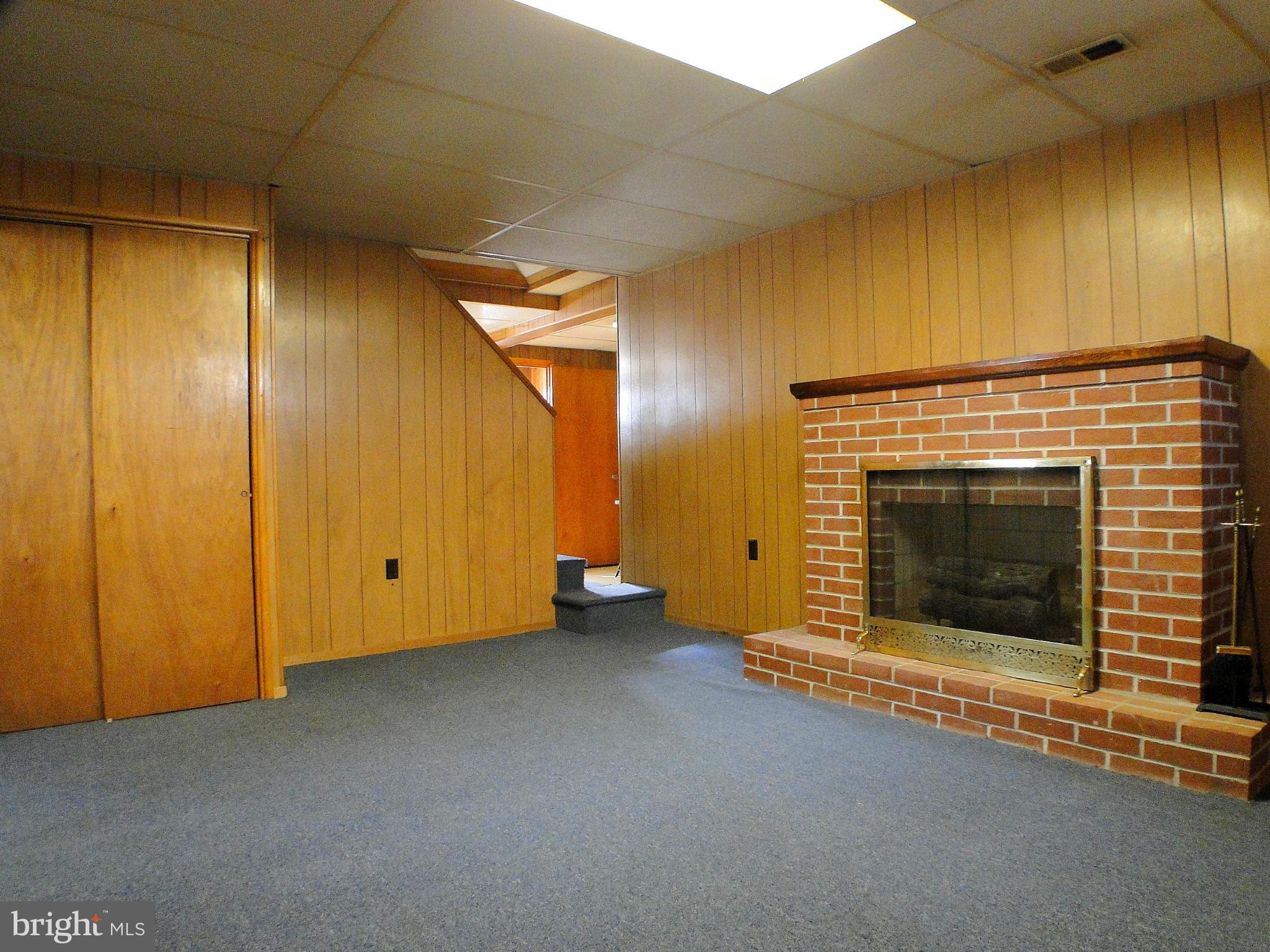 1511 Brian Road Baltimore, MD 21237 - Photo 21 of 30 Gas Fireplace In Basement