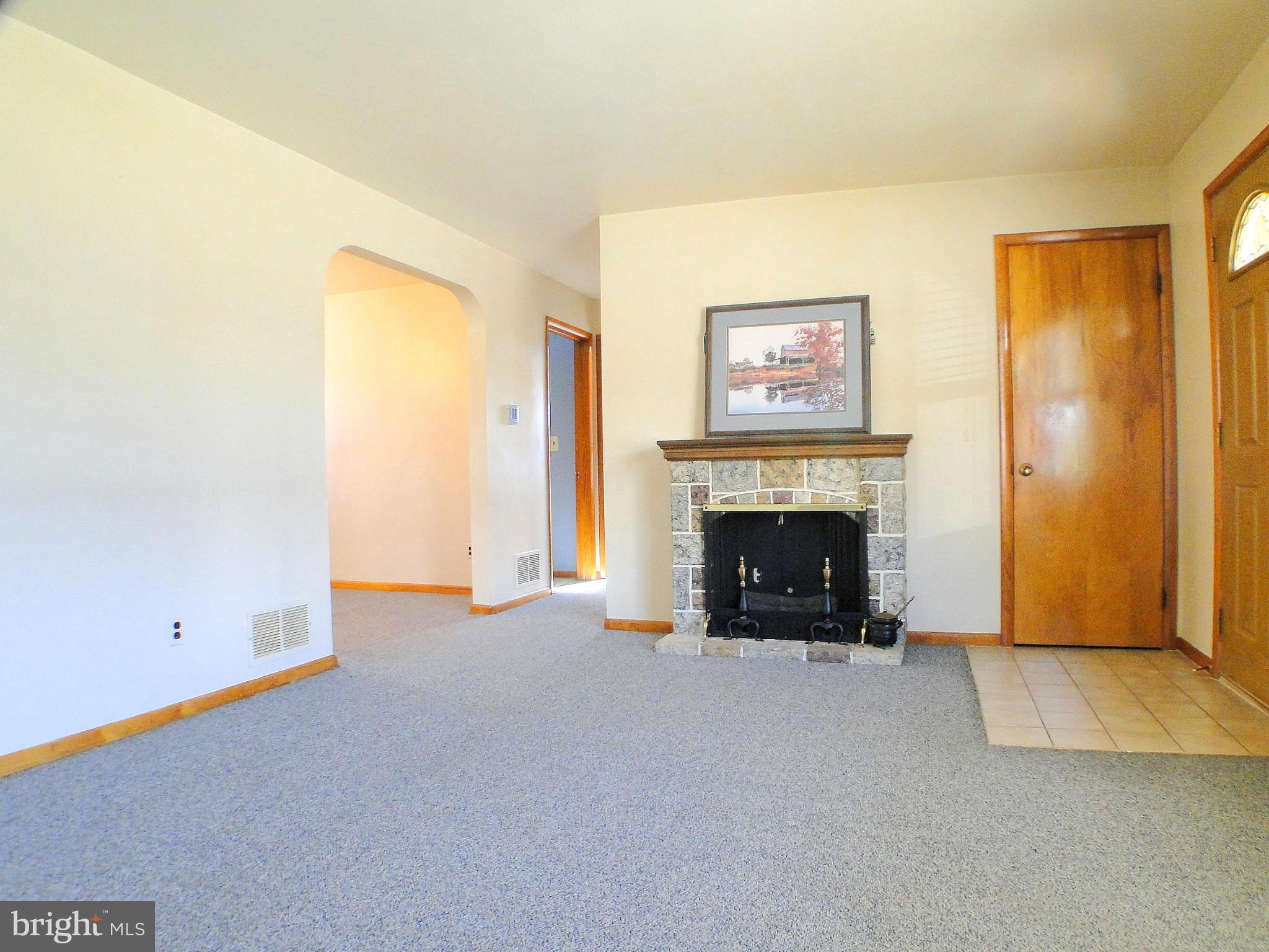 16 x 13 Living Room