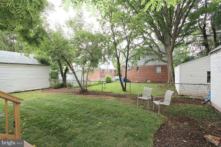 10202 Greenock Road Silver Spring, MD 20901 - Photo 27 of 28 Exterior (Rear)
