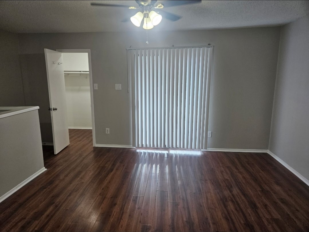 3835 Tanglewilde Street, Unit 3835 Houston, TX 77063 - Photo 4 of 12