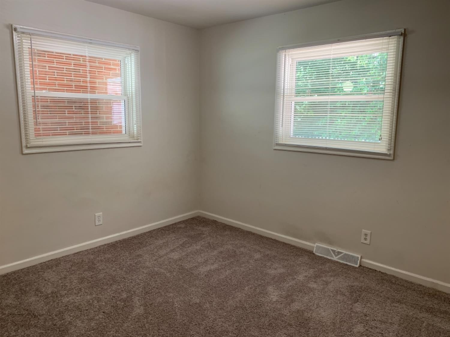 1861 Normandy Road Lexington, KY 40504 - Photo 12 of 29 Listing Photo