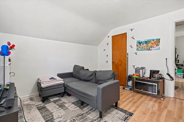 $185,000 | 7202 West Medford Avenue, Milwaukee, WI 53218