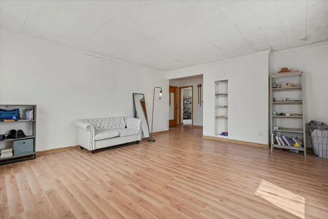 $185,000 | 7202 West Medford Avenue, Milwaukee, WI 53218