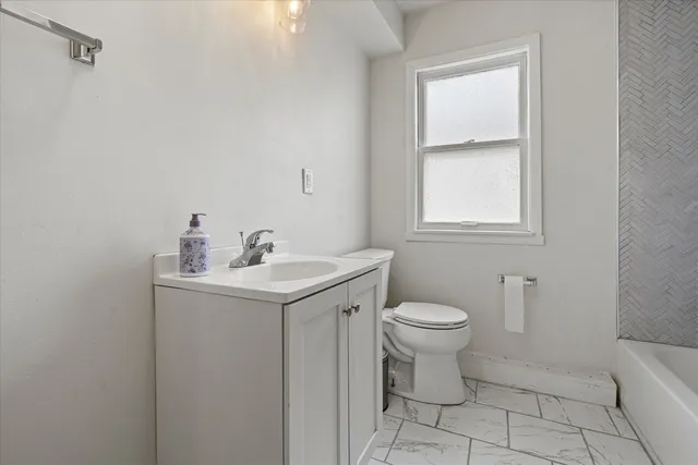 $185,000 | 7202 West Medford Avenue, Milwaukee, WI 53218