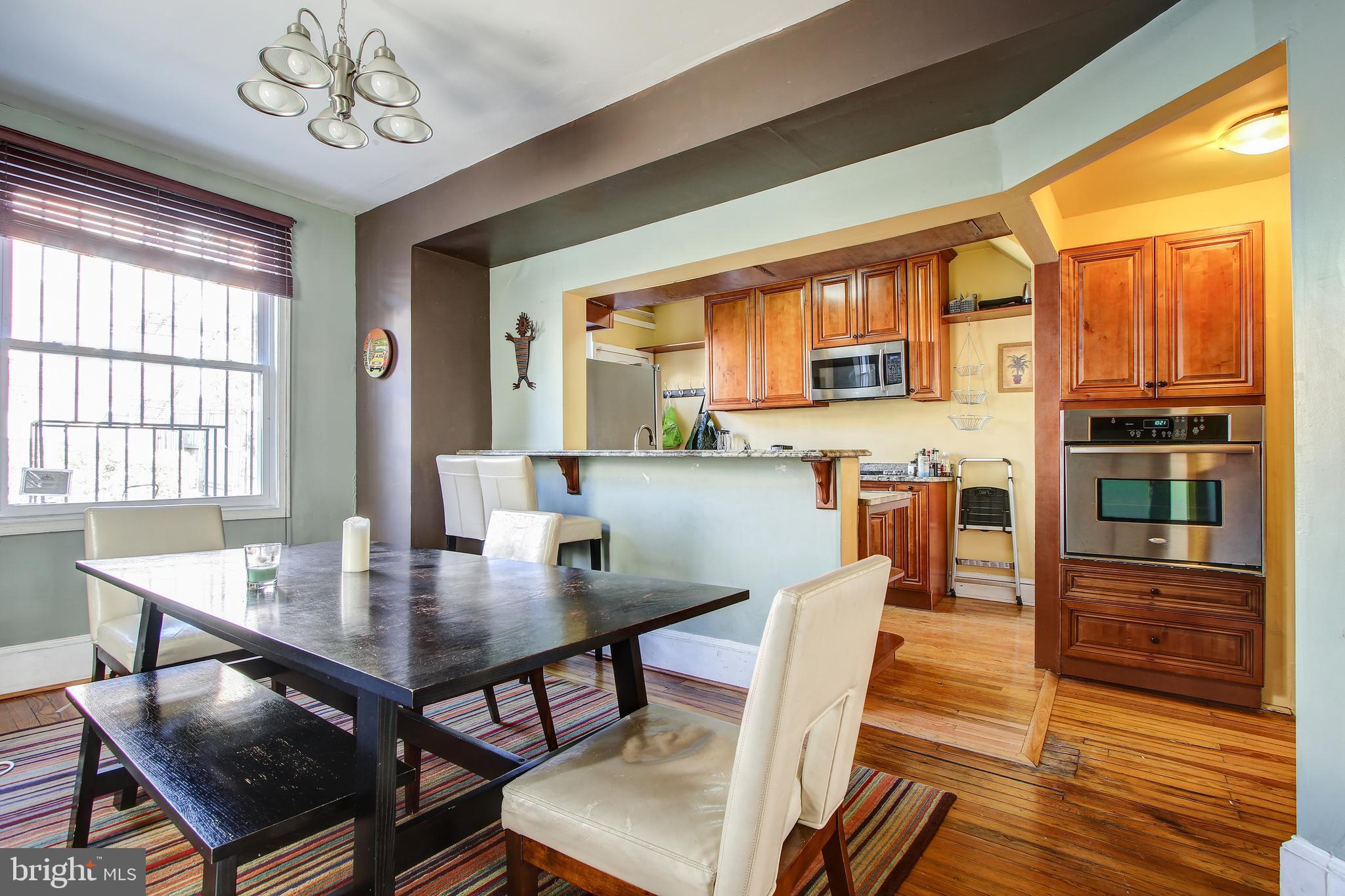 613 Columbia Road Northwest Washington, DC 20001 - Photo 14 of 47