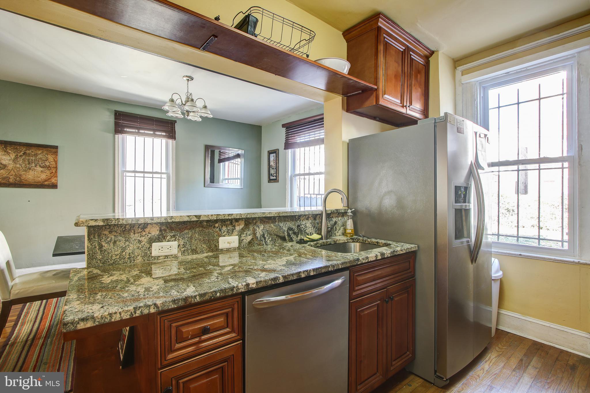 613 Columbia Road Northwest Washington, DC 20001 - Photo 19 of 47