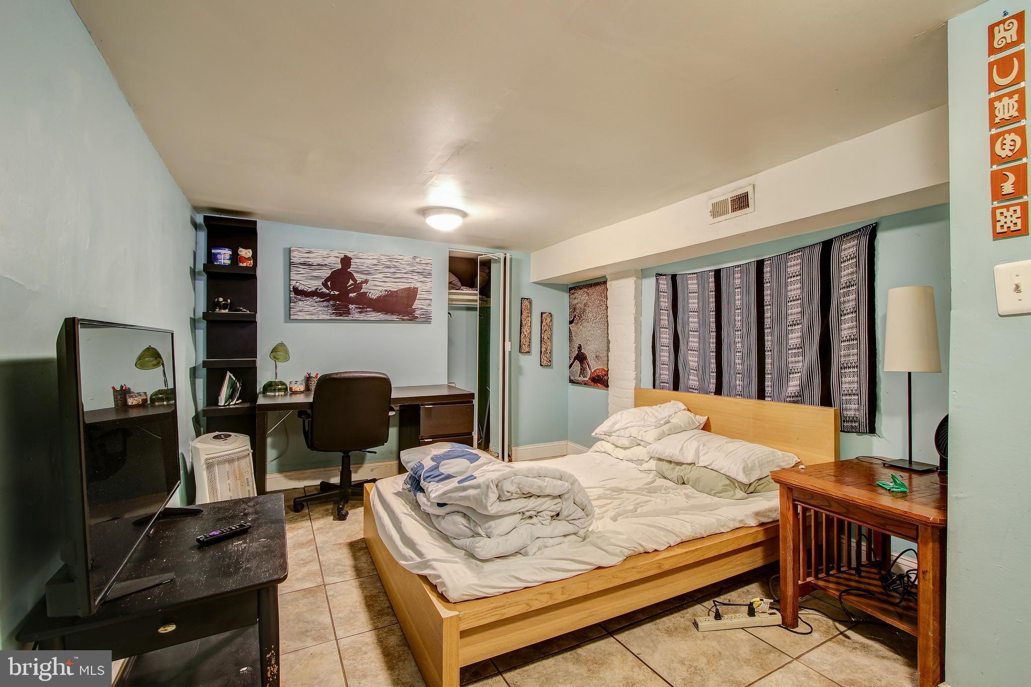 613 Columbia Road Northwest Washington, DC 20001 - Photo 37 of 47